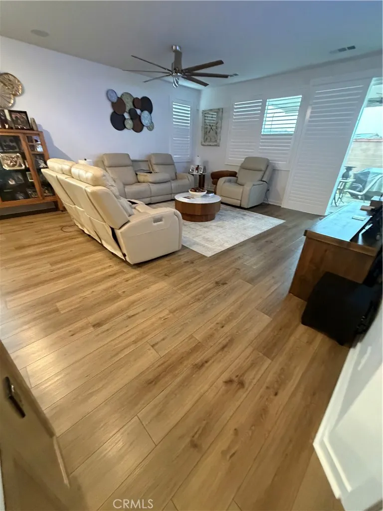 1749 Oleander Banning, CA 92220