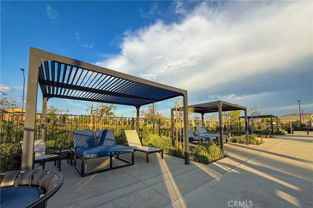 1749 Oleander Banning, CA 92220