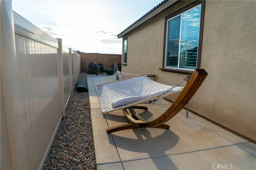1749 Oleander Banning, CA 92220