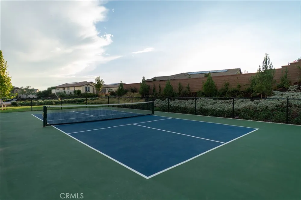 1749 Oleander Banning, CA 92220