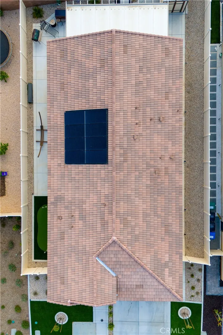 1749 Oleander Banning, CA 92220