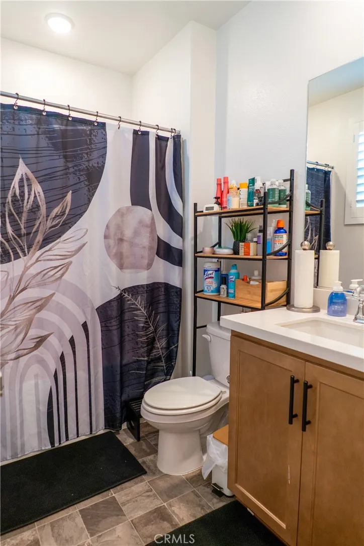 1749 Oleander Banning, CA 92220