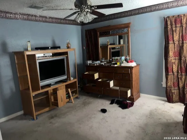 18 ROSEMONT DR San Antonio, TX 78201