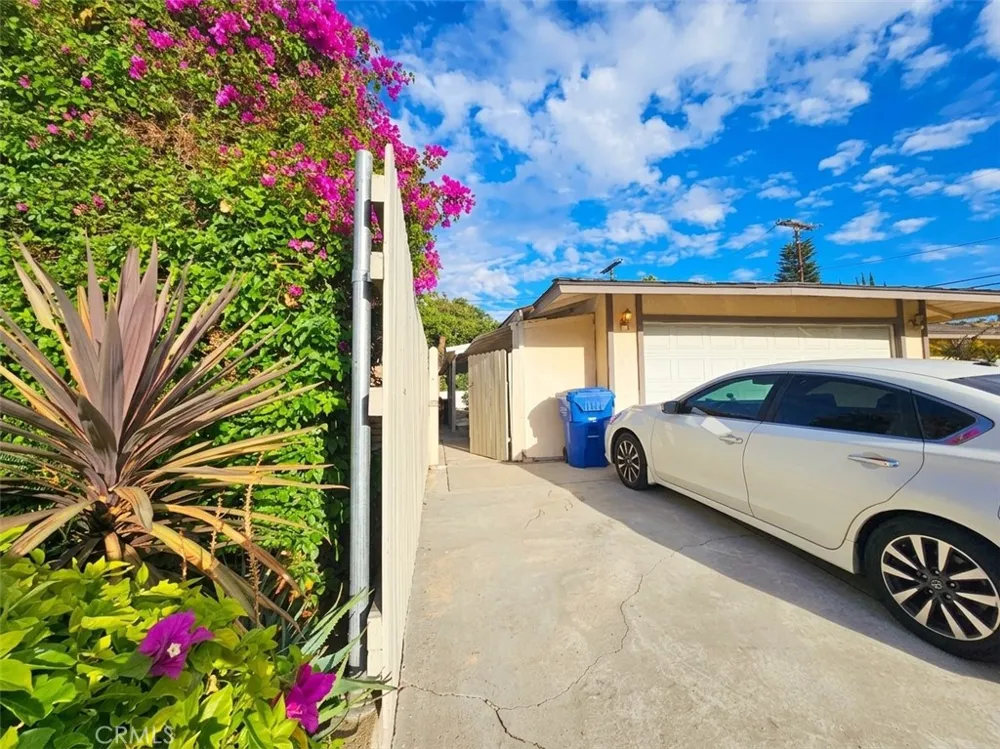2486 Pocatello Rowland Heights, CA 91748