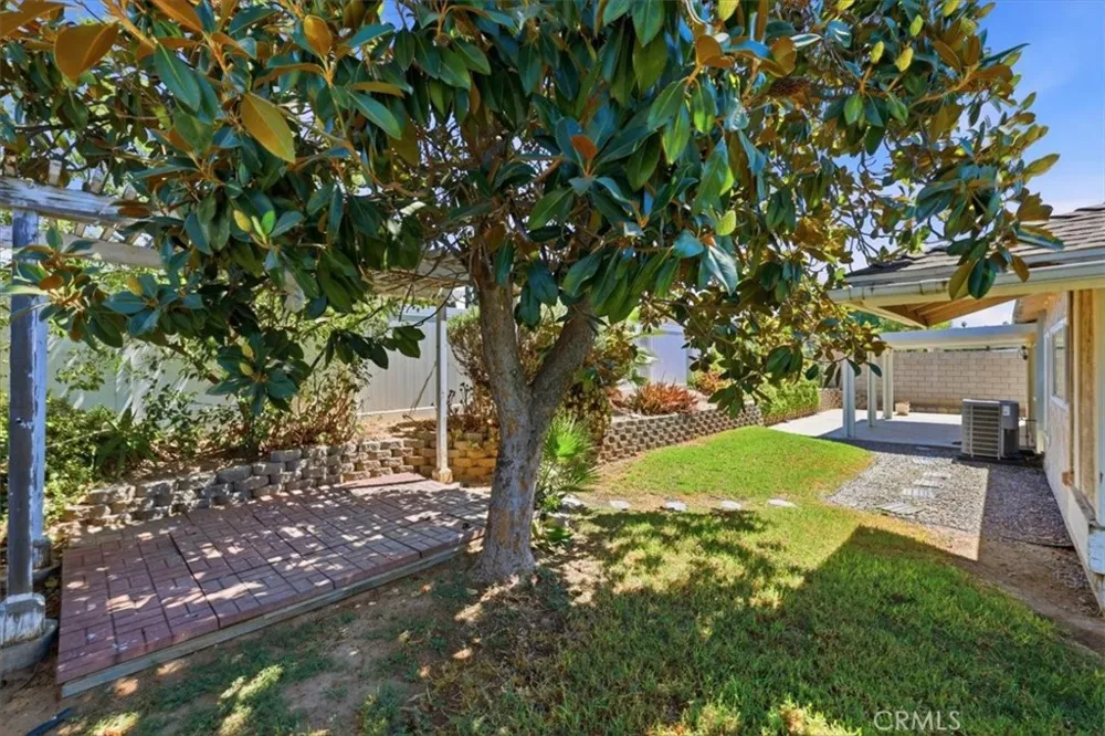 2877 Sulky Court Riverside, CA 92504