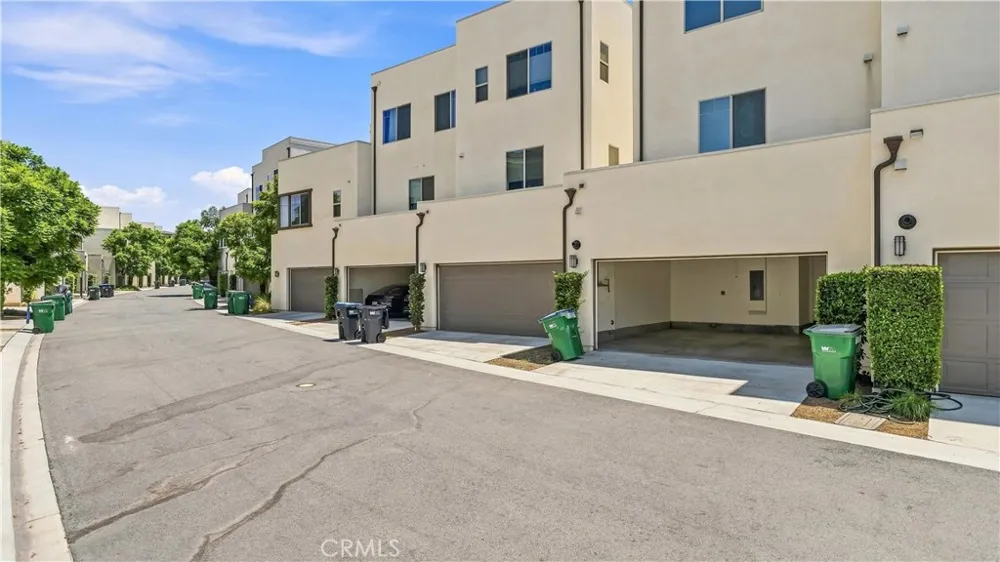 111 Episode Irvine, CA 92618