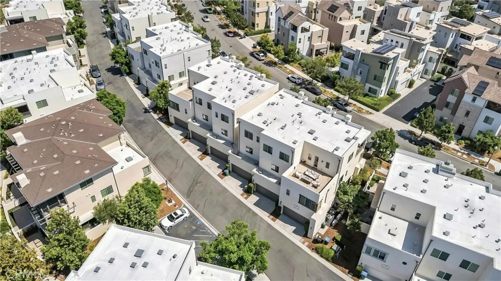 111 Episode Irvine, CA 92618