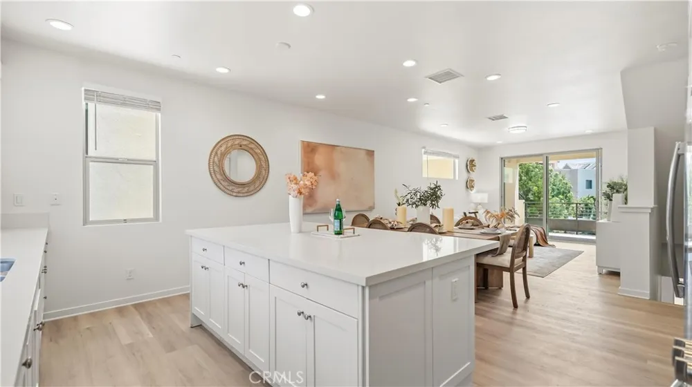 111 Episode Irvine, CA 92618