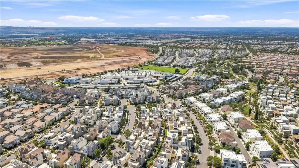 111 Episode Irvine, CA 92618