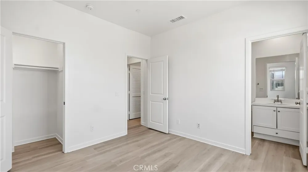111 Episode Irvine, CA 92618