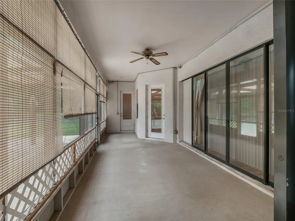 7716 PINE LANDS DRIVE Wesley Chapel, FL 33544