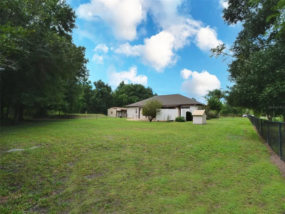 7716 PINE LANDS DRIVE Wesley Chapel, FL 33544