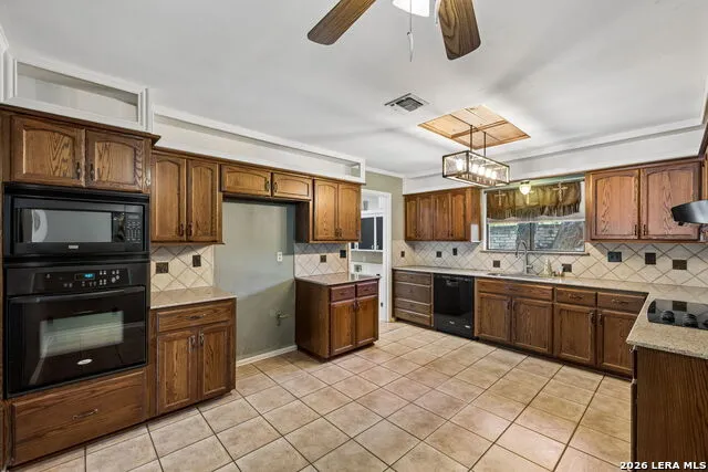 206 Rio Seco St San Antonio, TX 78232