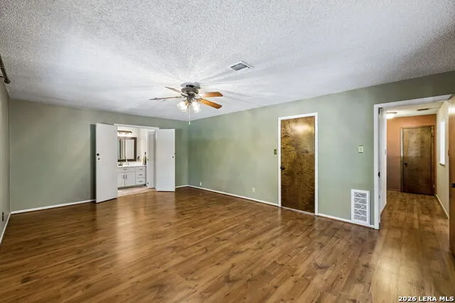 206 Rio Seco St San Antonio, TX 78232