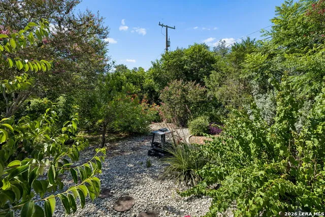 206 Rio Seco St San Antonio, TX 78232