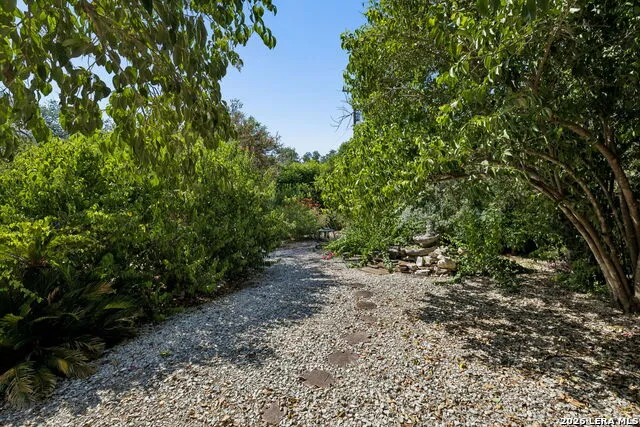 206 Rio Seco St San Antonio, TX 78232