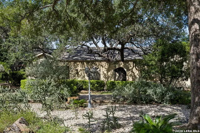 206 Rio Seco St San Antonio, TX 78232