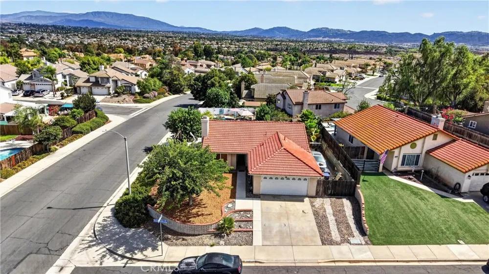 25219 Ridgeplume Murrieta, CA 92563
