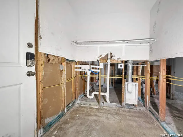 2438 Bermuda San Antonio, TX 78222