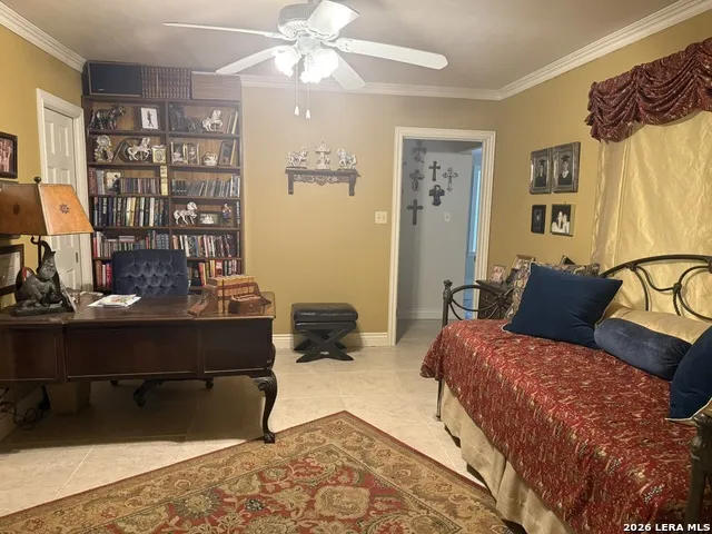 100 Hazel Ave Three Rivers, TX 78071