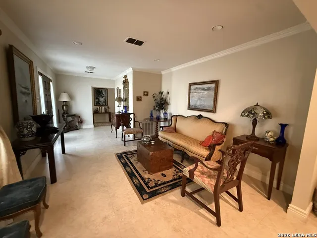 100 Hazel Ave Three Rivers, TX 78071