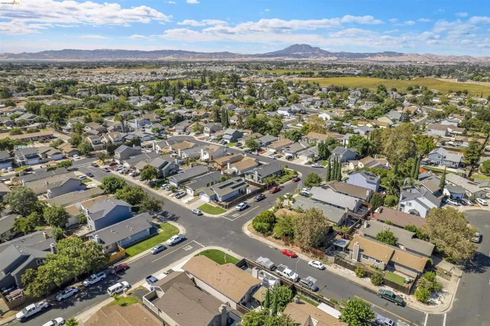 280 Brazil Ct Oakley, CA 94561