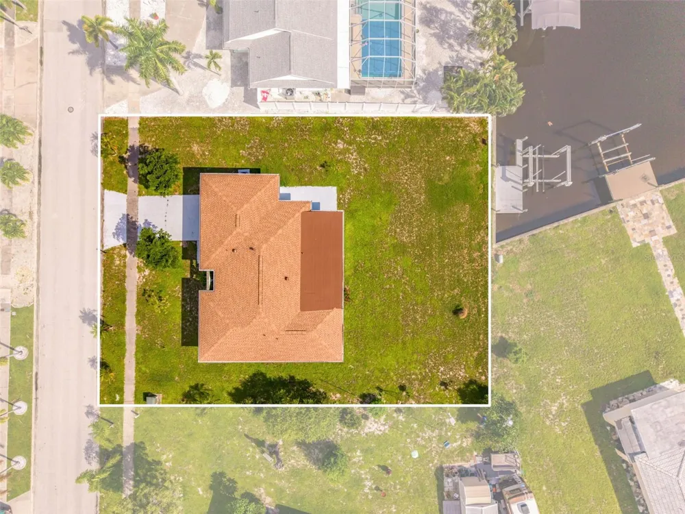 155 MORGAN LANE SE Port Charlotte, FL 33952