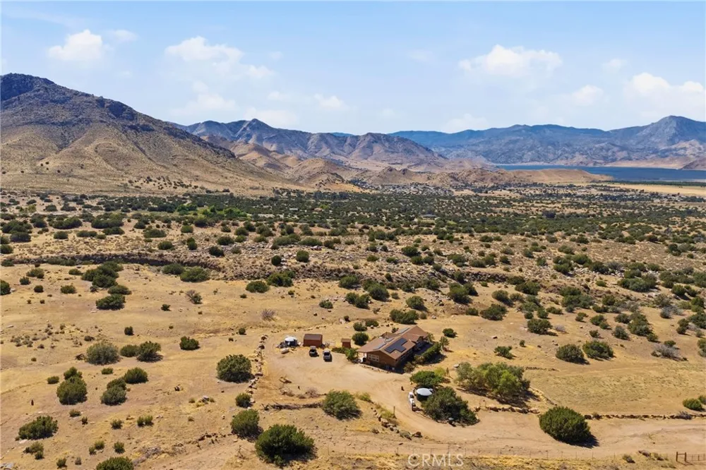 Brooks Rd Weldon, CA 93283