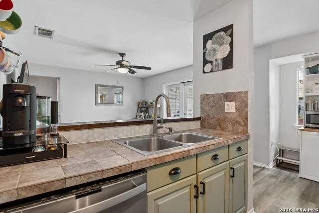 12330 Bridge Path St San Antonio, TX 78233
