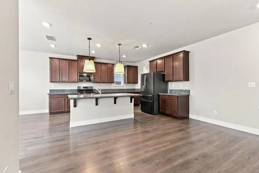 10068 Carinata Drive Elk Grove, CA 95757