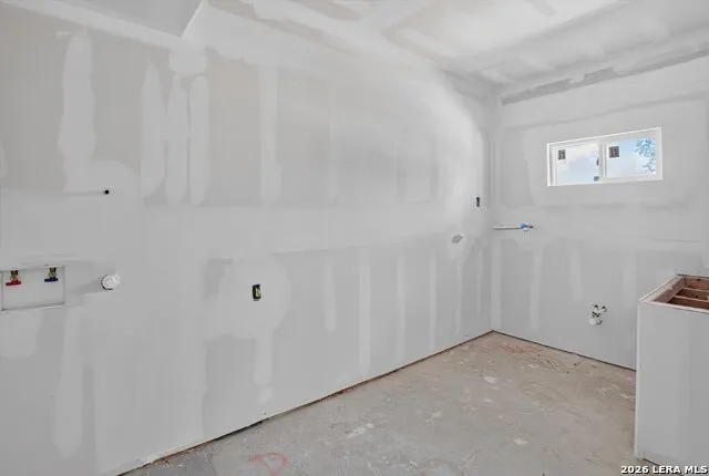 306 ROLLING OAKS LN San Antonio, TX 78253