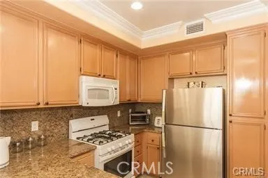 2605 Sepulveda #302 Torrance, CA 90505