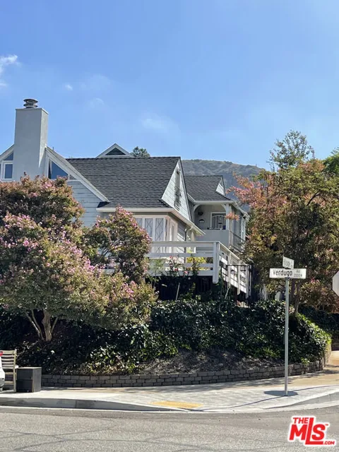 1801 Hillside Drive