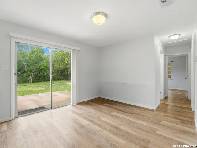 147 Fair Valley San Antonio, TX 78227