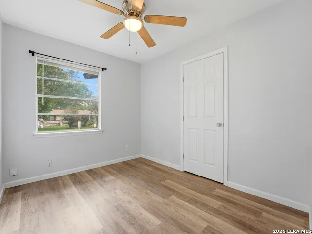147 Fair Valley San Antonio, TX 78227