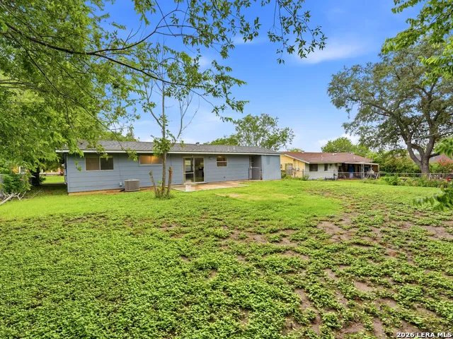 147 Fair Valley San Antonio, TX 78227