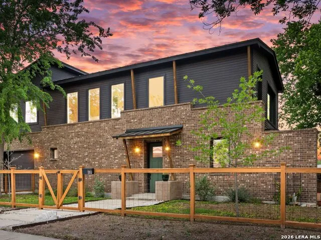 1119 DAWSON ST San Antonio, TX 78202