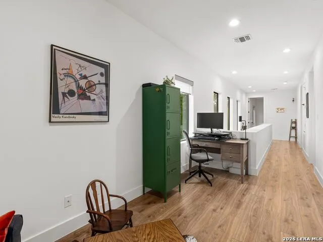 1119 DAWSON ST San Antonio, TX 78202