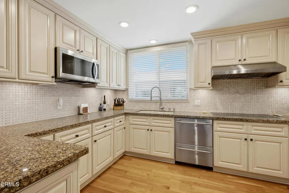 700 S Lake Avenue #306 Pasadena, CA 91106