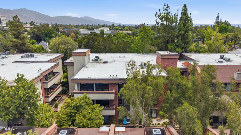 700 S Lake Avenue #306 Pasadena, CA 91106