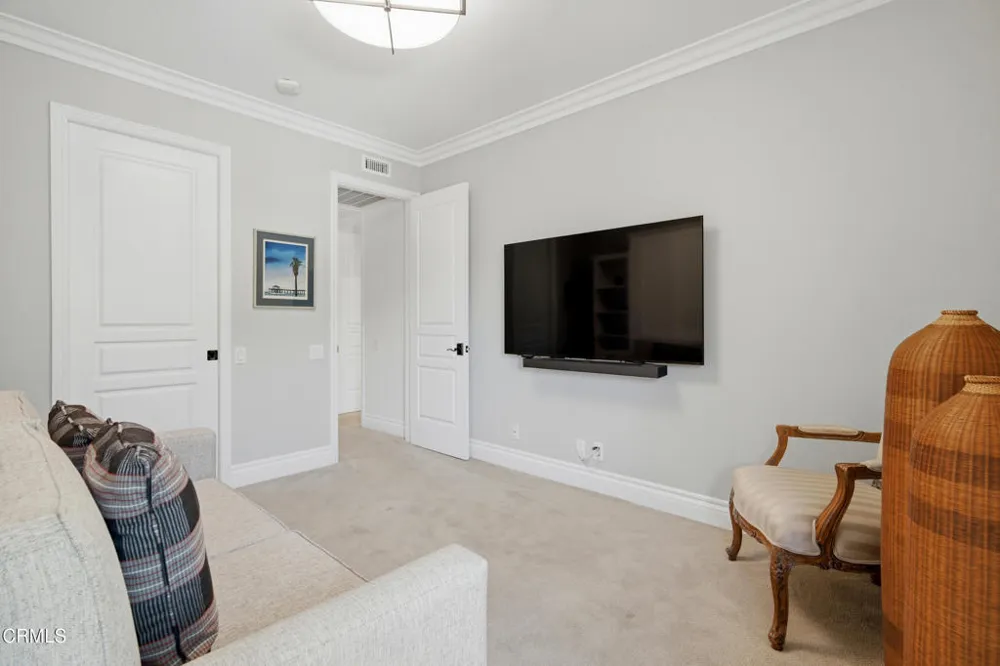 700 S Lake Avenue #306 Pasadena, CA 91106