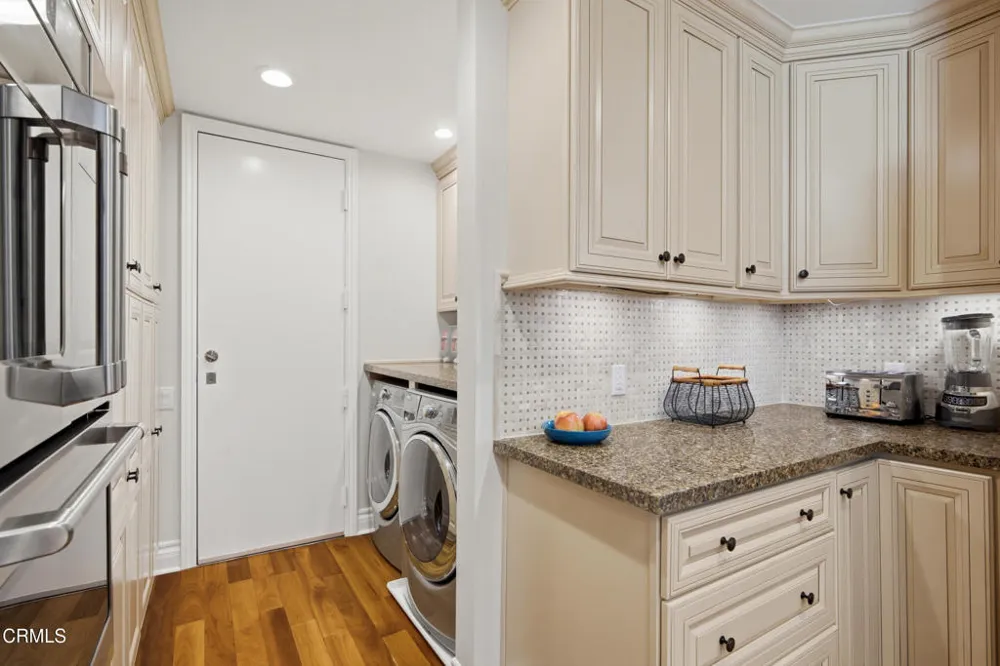 700 S Lake Avenue #306 Pasadena, CA 91106