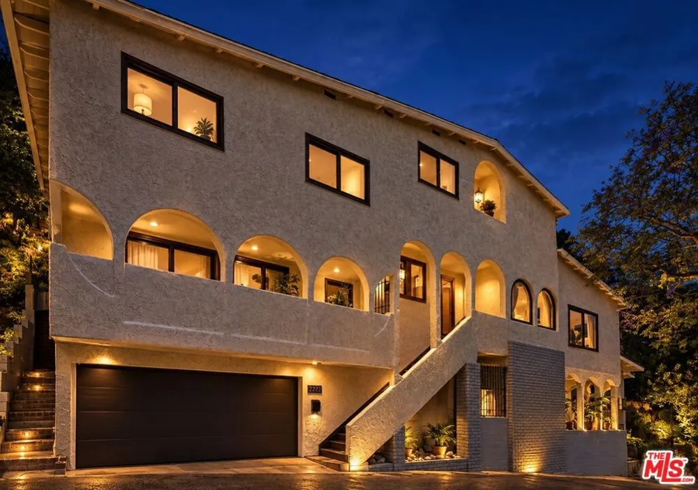 2426 Cazaux Place Los Angeles, CA 90068