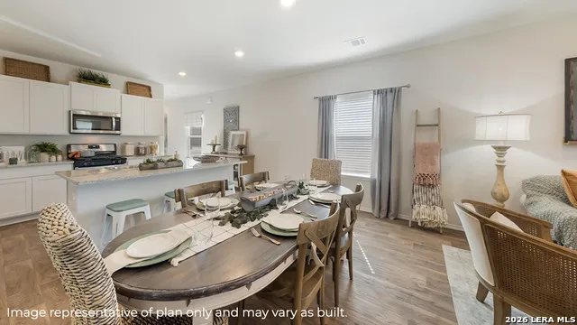 5226 Hartley Home San Antonio, TX 78245