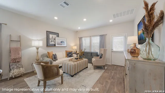 5226 Hartley Home San Antonio, TX 78245
