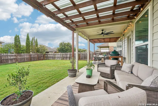 1344 LAUREN ST New Braunfels, TX 78130