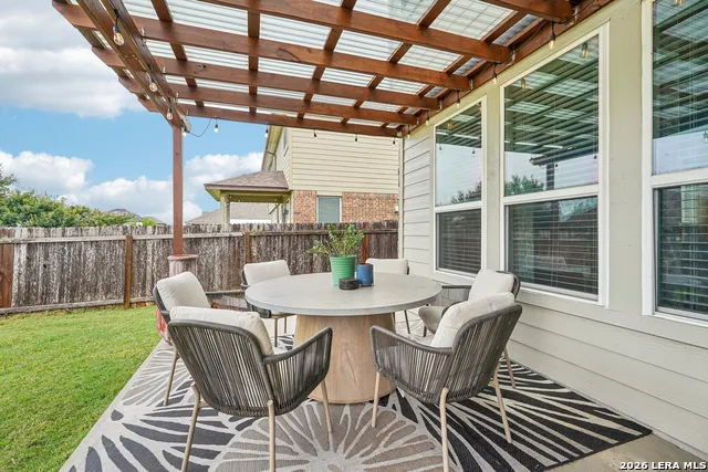 1344 LAUREN ST New Braunfels, TX 78130