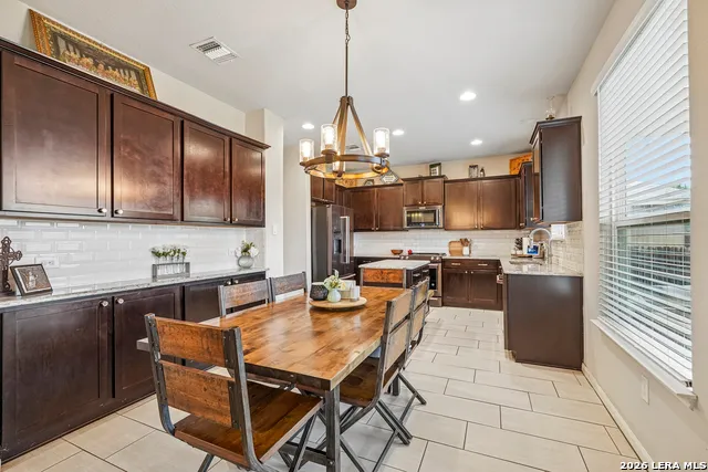 1344 LAUREN ST New Braunfels, TX 78130