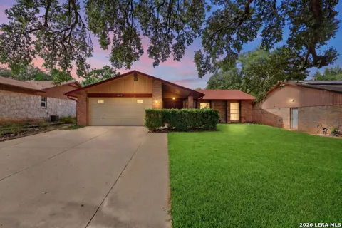 8838 Thatch Dr