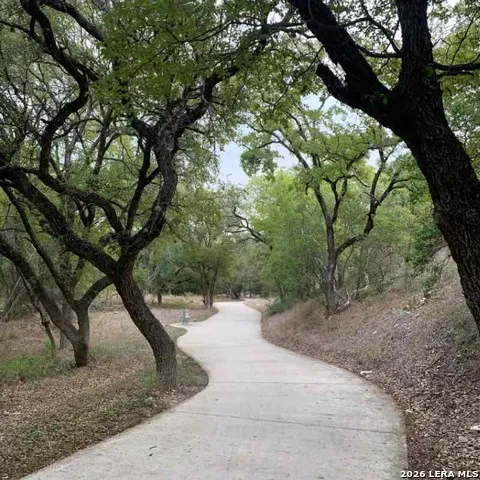 8838 Thatch Dr San Antonio, TX 78240